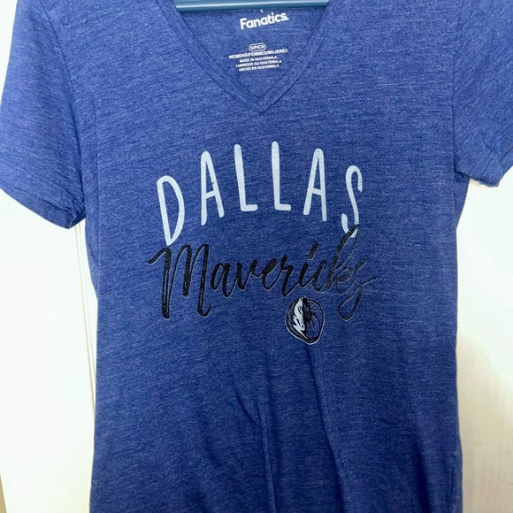 Fanatics Women's Blue Dallas Mavericks Tee - Picture 1 of 2